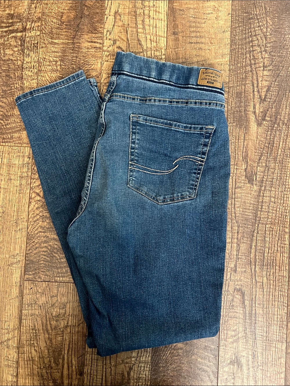 Signature by Levi Strauss Dark Blue Skinny Jeans
